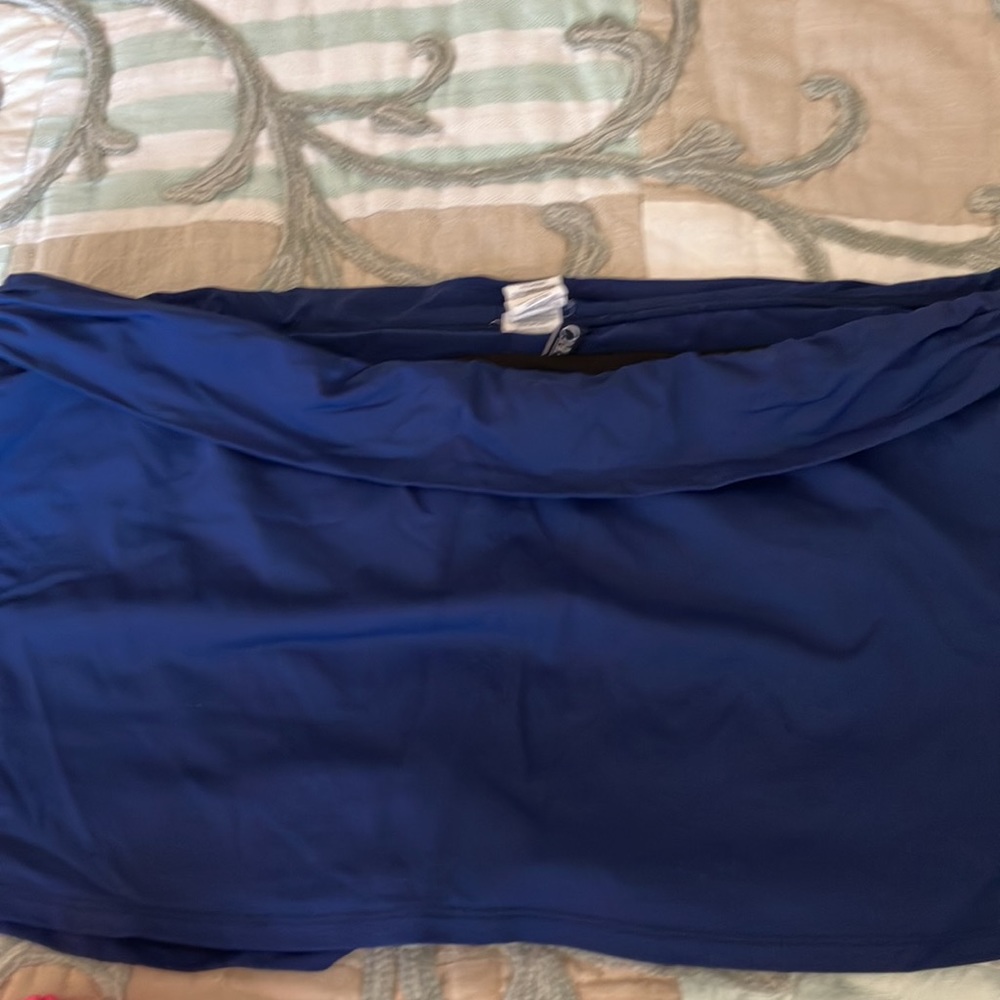 COPY - EUC mix nd match 2 skirts for 15